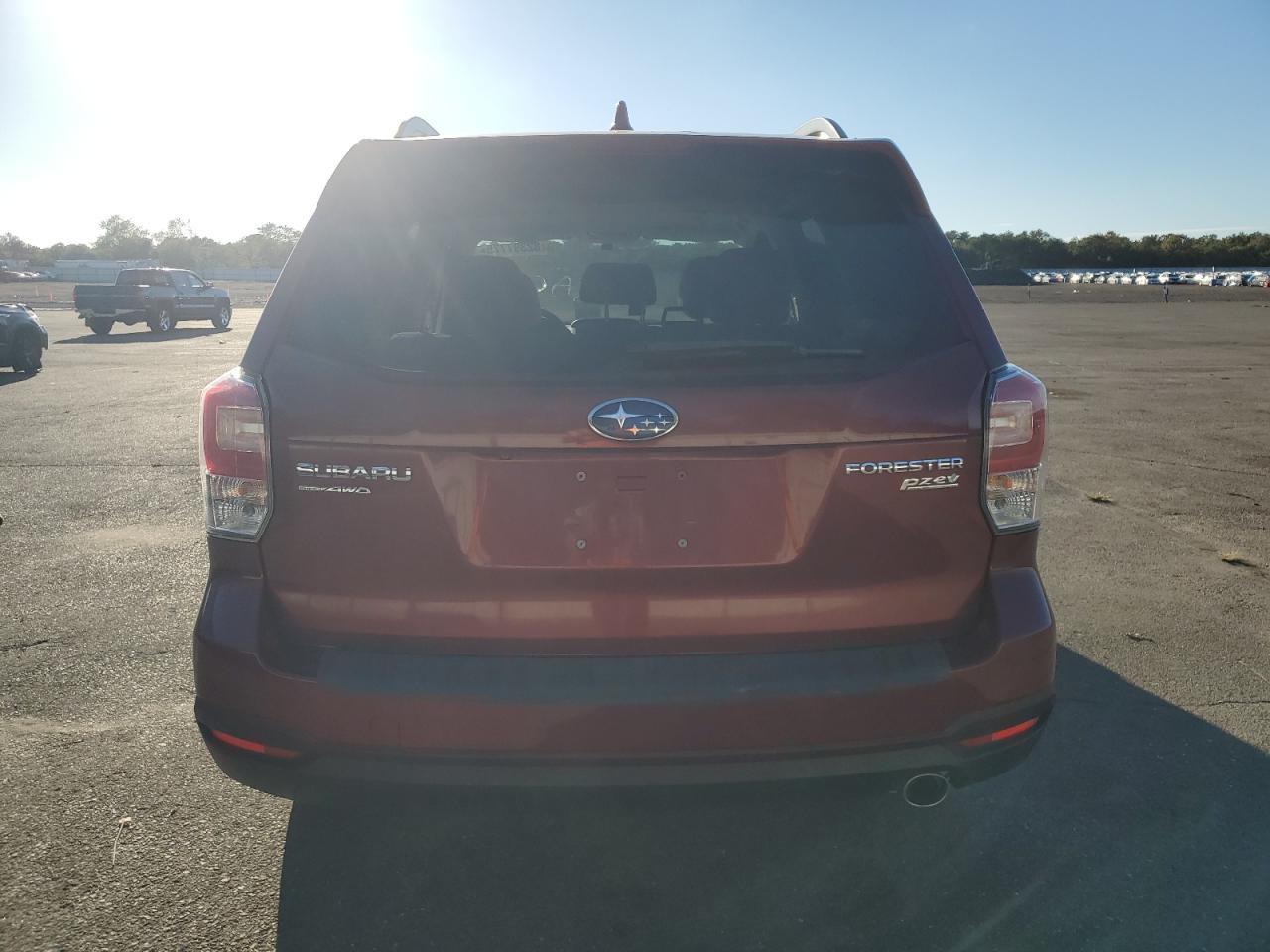 2017 SUBARU FORESTER