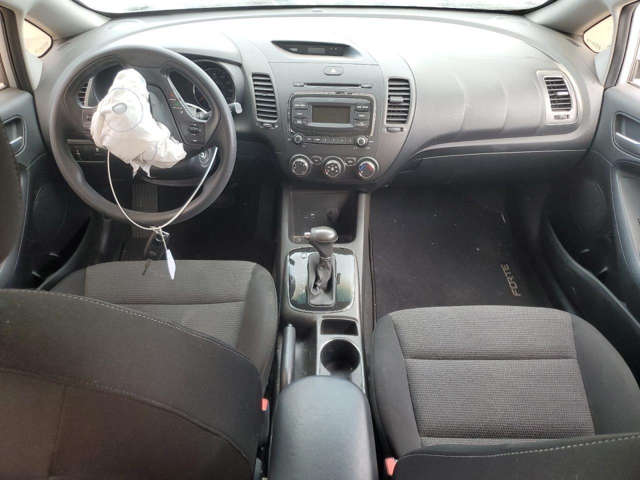 2017 KIA FORTE
