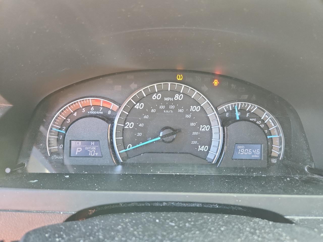 2013 TOYOTA CAMRY