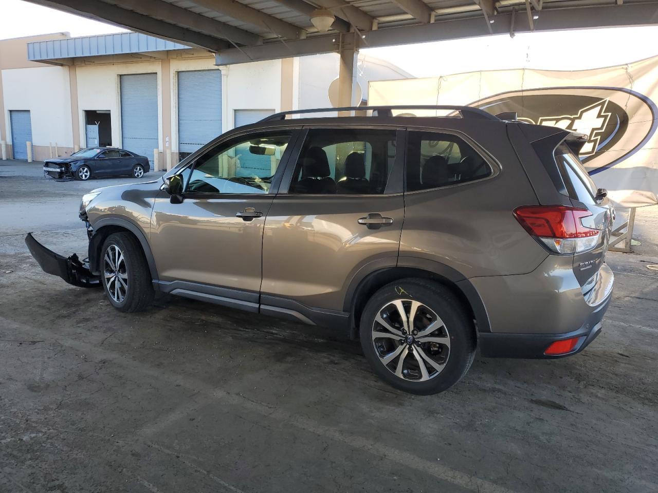 2019 SUBARU FORESTER