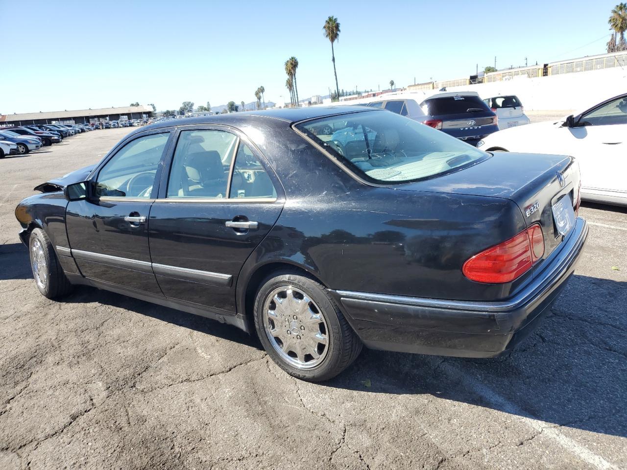 1999 MERCEDES-BENZ E-Class