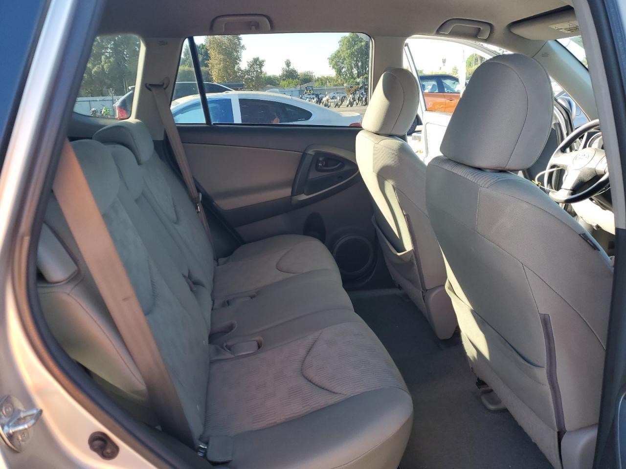 2010 TOYOTA RAV4