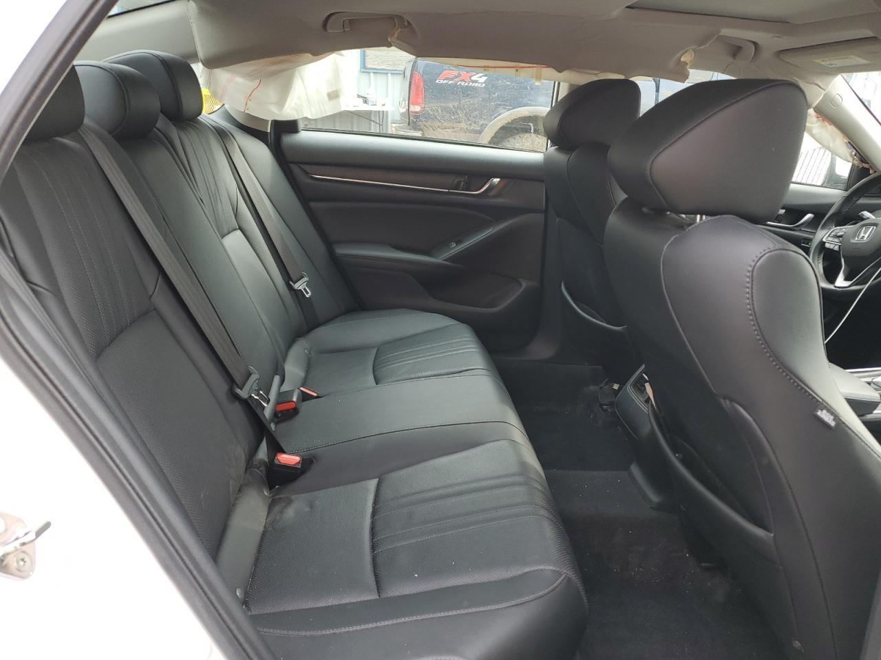 2019 HONDA ACCORD