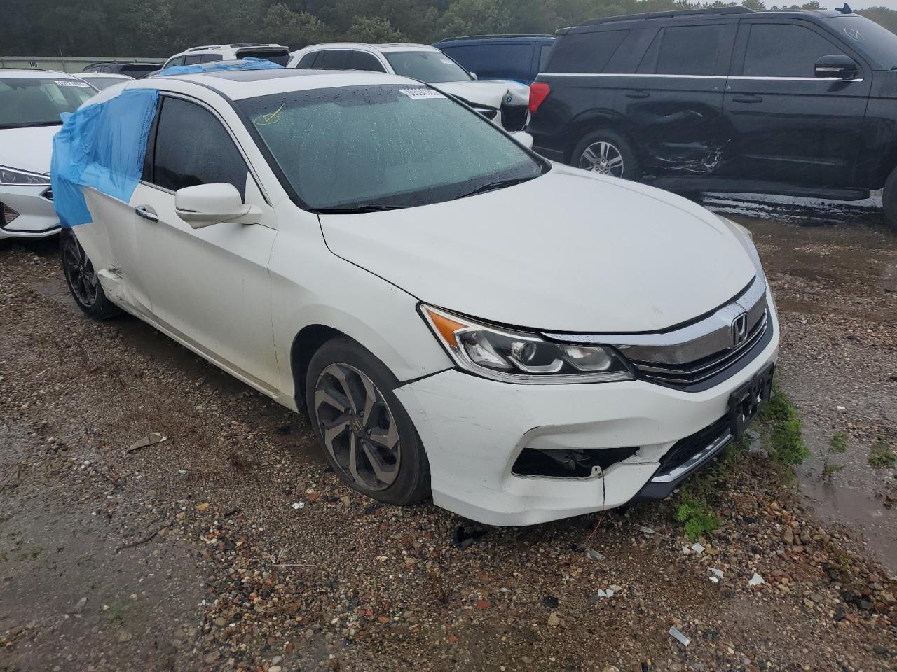 2017 HONDA ACCORD