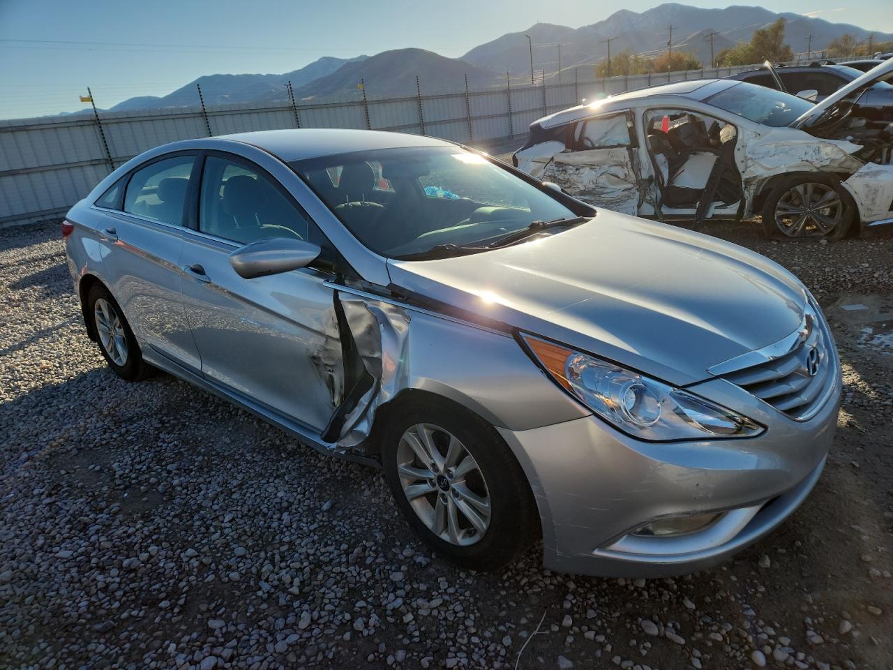 2013 HYUNDAI SONATA