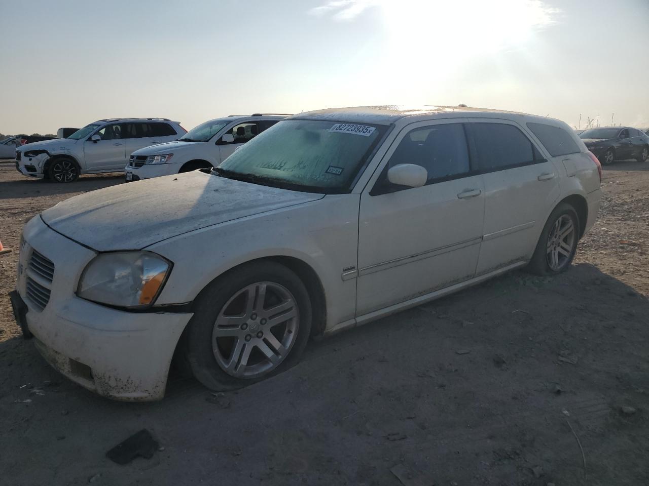 2005 DODGE MAGNUM
