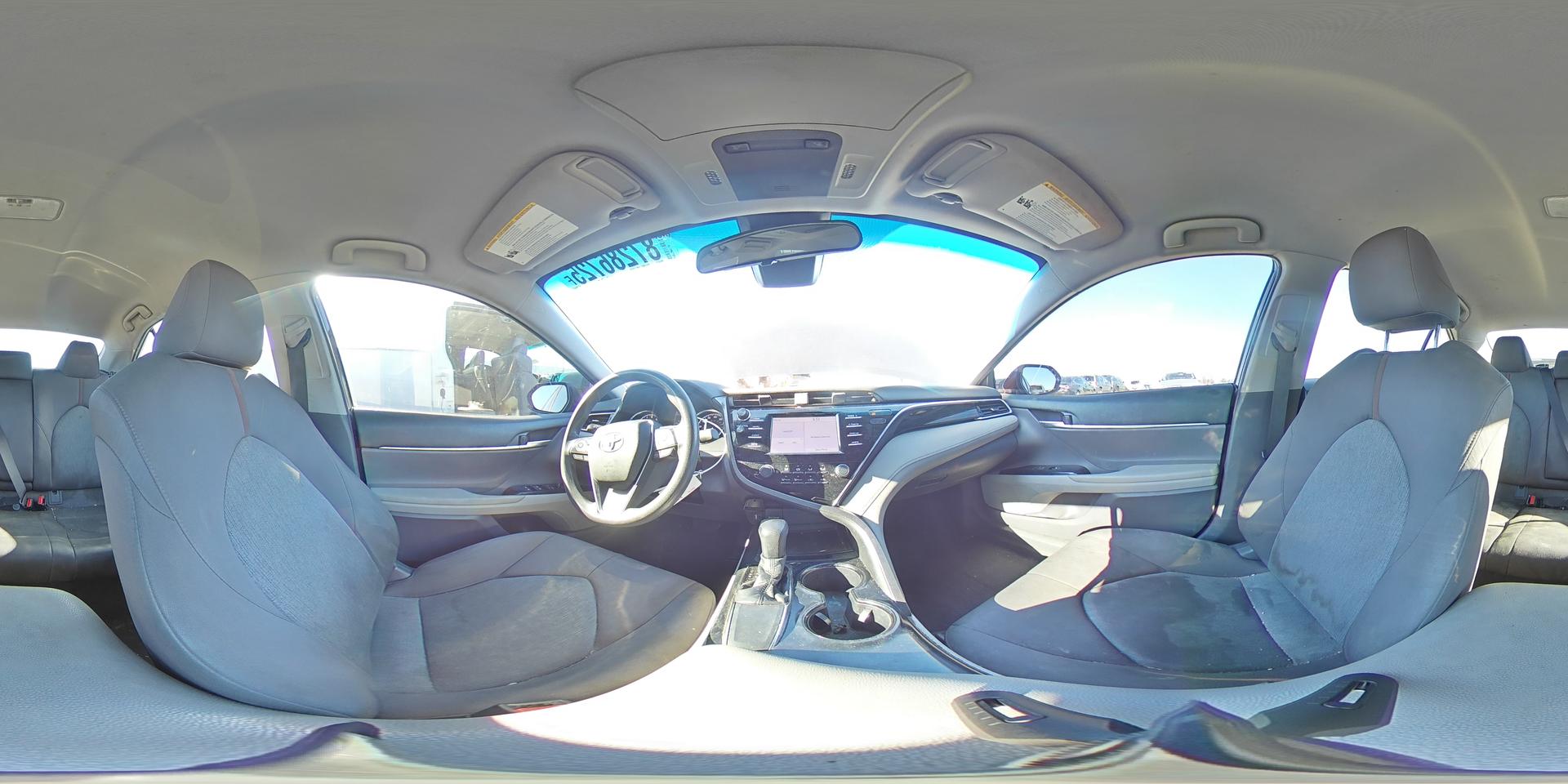 2018 TOYOTA CAMRY