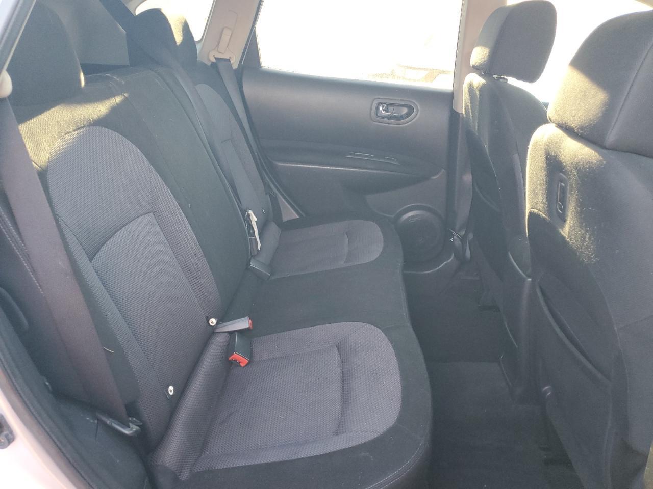 2011 NISSAN ROGUE