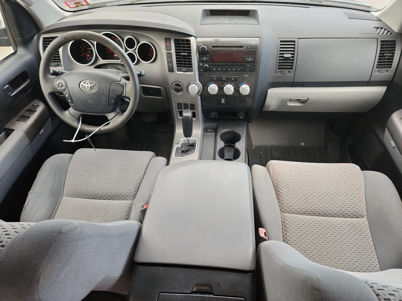 2011 TOYOTA TUNDRA