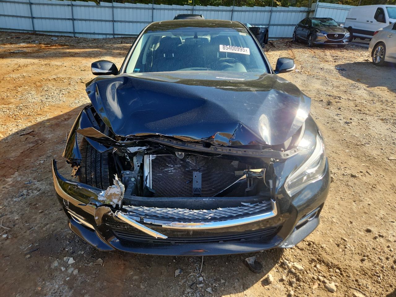 2015 INFINITI Q50