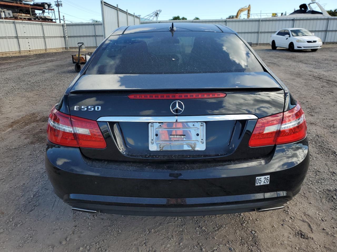 2013 MERCEDES-BENZ E-Class