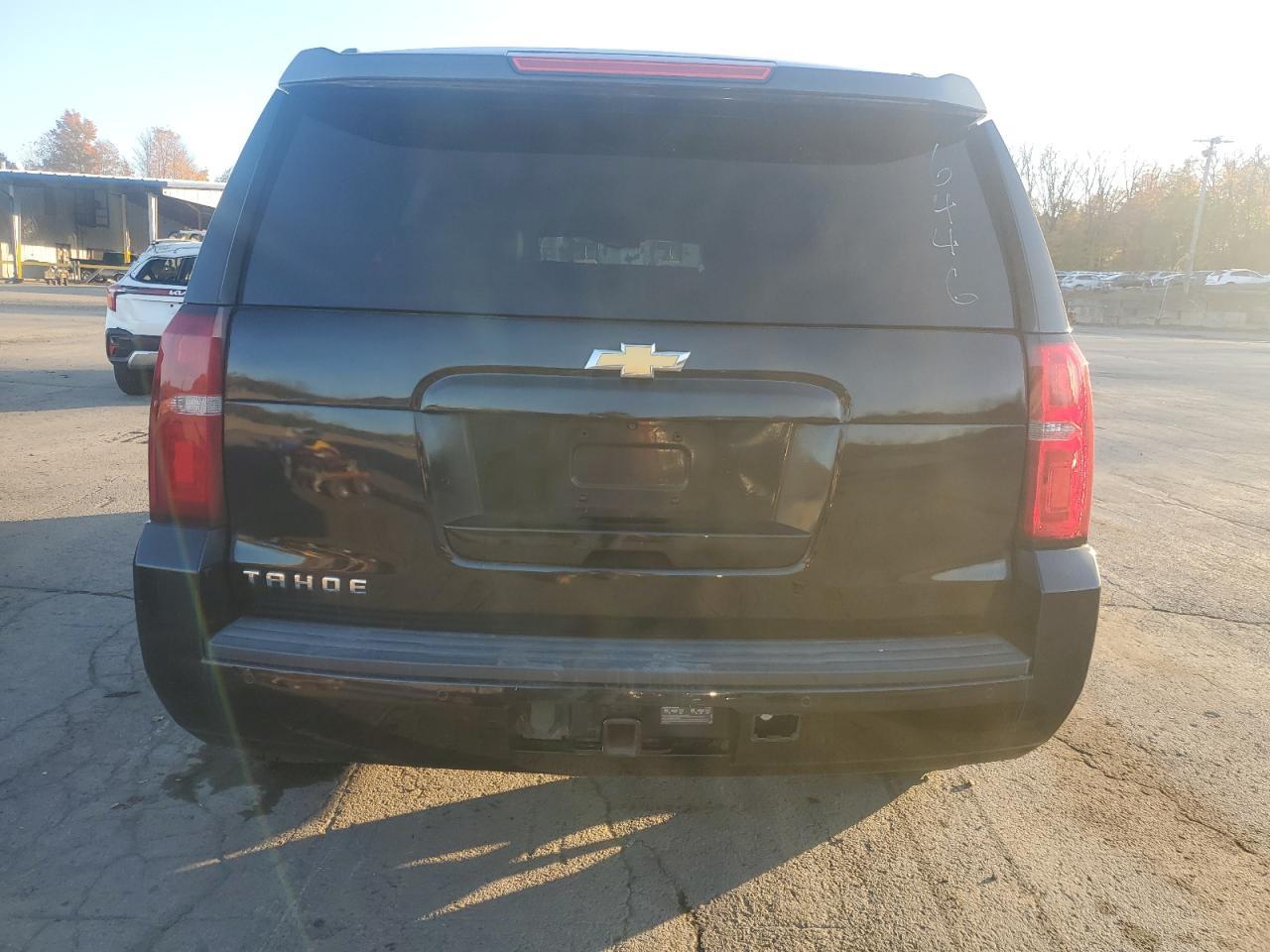 2016 CHEVROLET Tahoe
