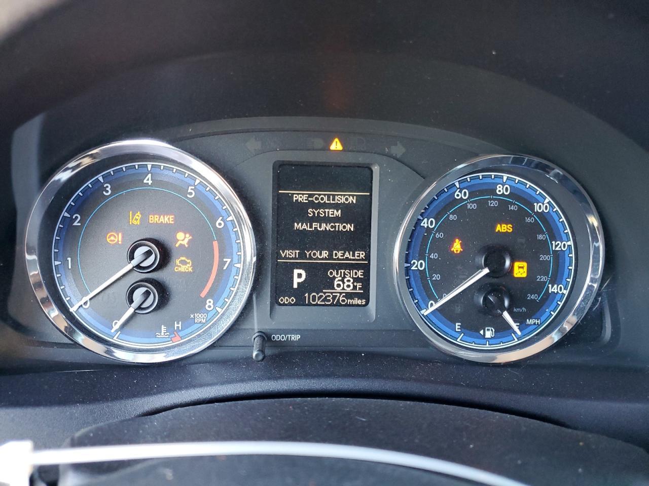2018 TOYOTA COROLLA