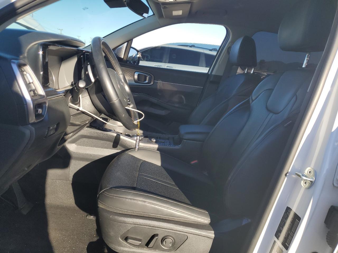 2023 KIA SORENTO