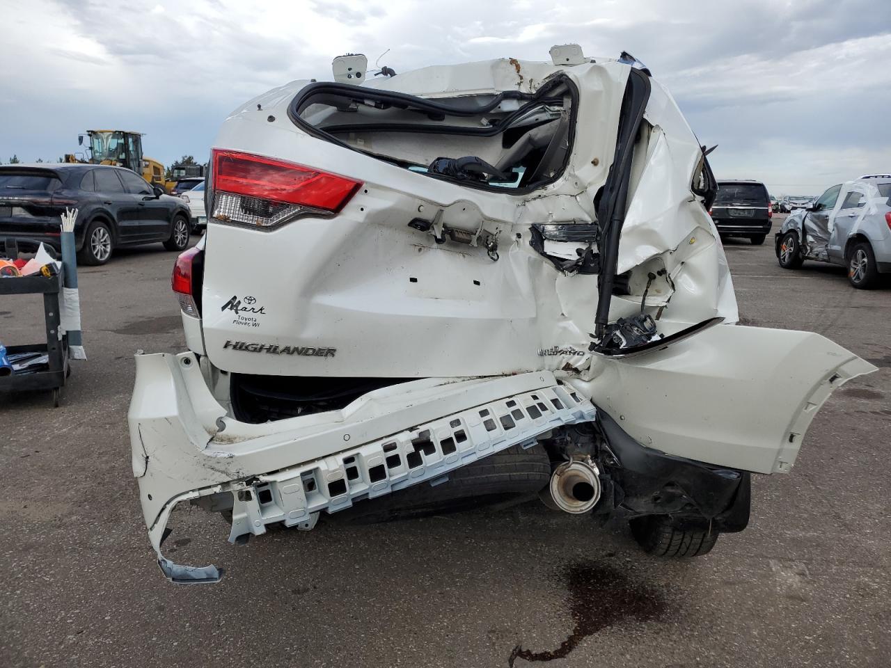 2019 TOYOTA HIGHLANDER