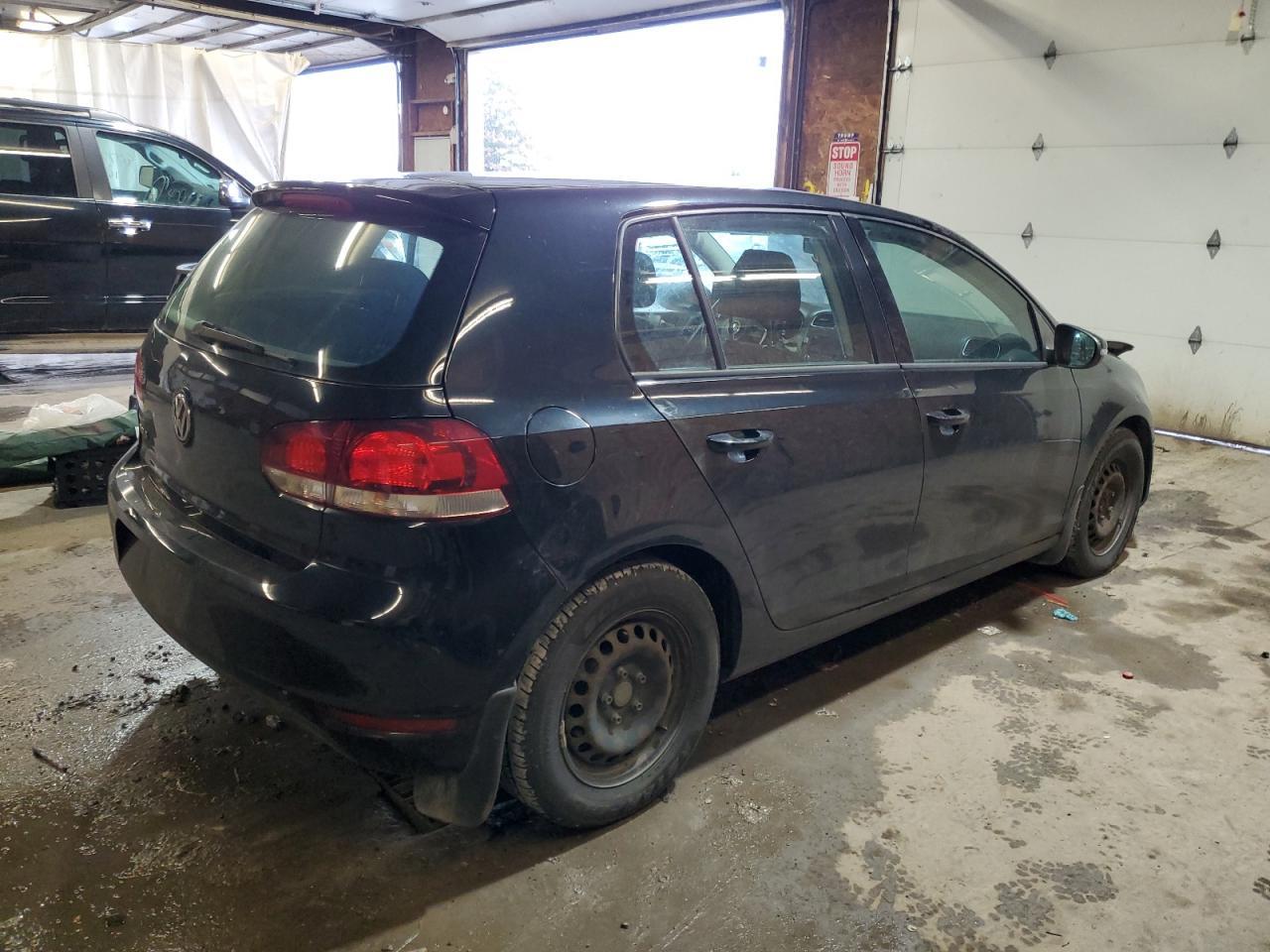 2013 VOLKSWAGEN GOLF