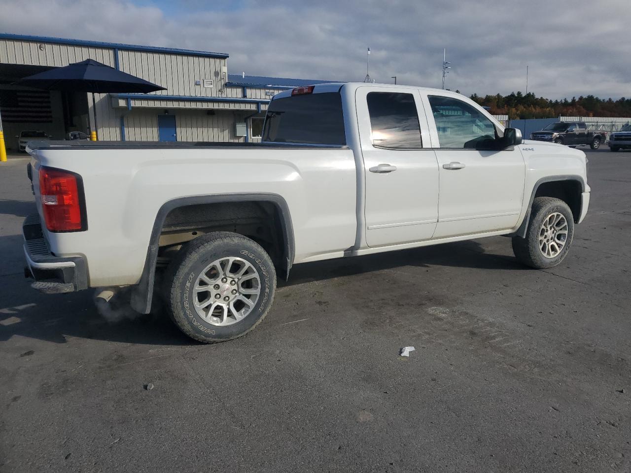 2017 GMC Sierra