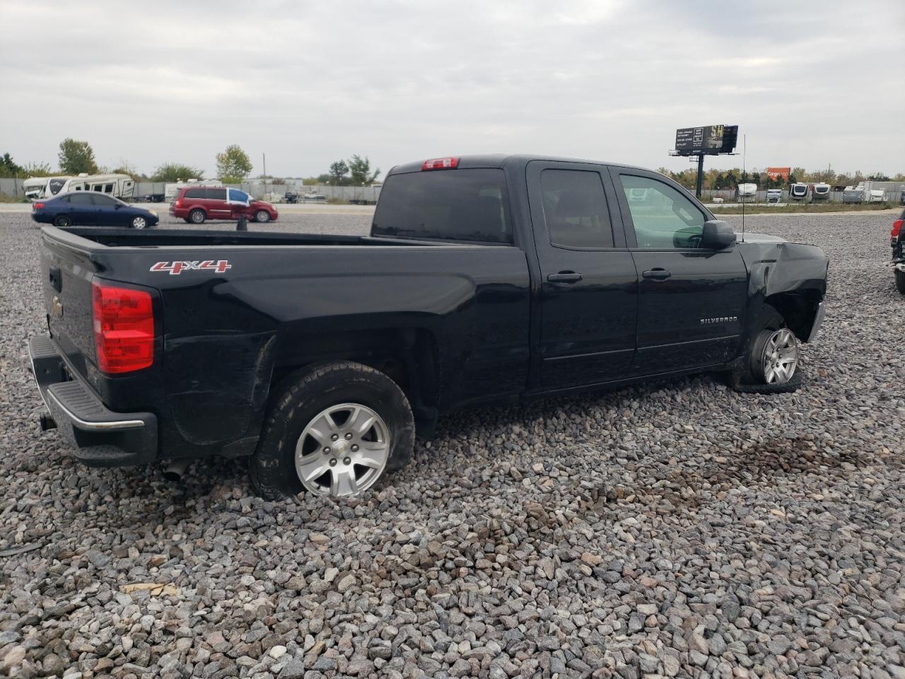 2017 CHEVROLET Silverado