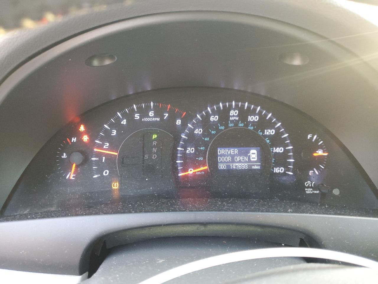 2011 TOYOTA CAMRY