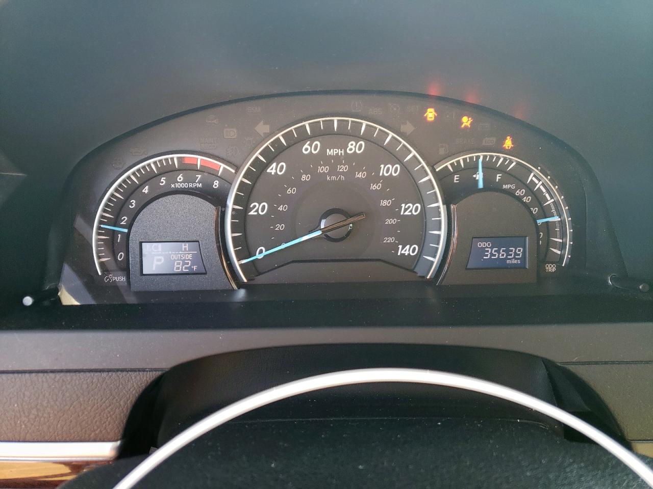 2014 TOYOTA CAMRY