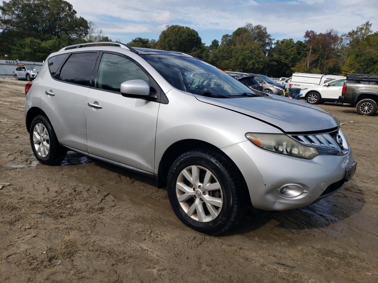 2010 NISSAN MURANO