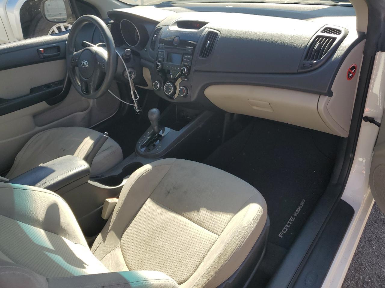 2010 KIA FORTE
