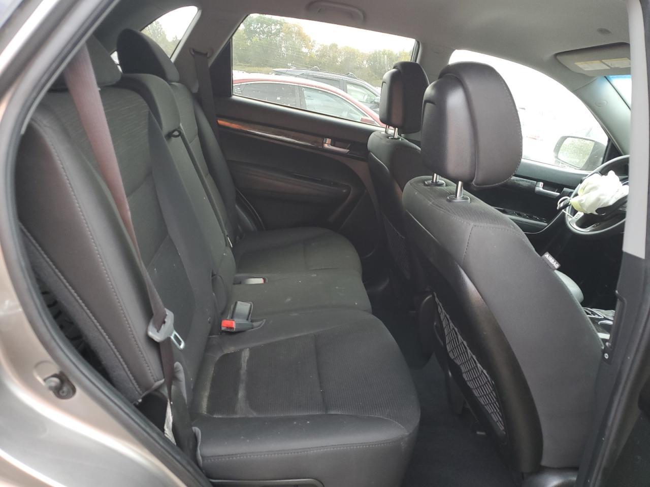 2014 KIA SORENTO