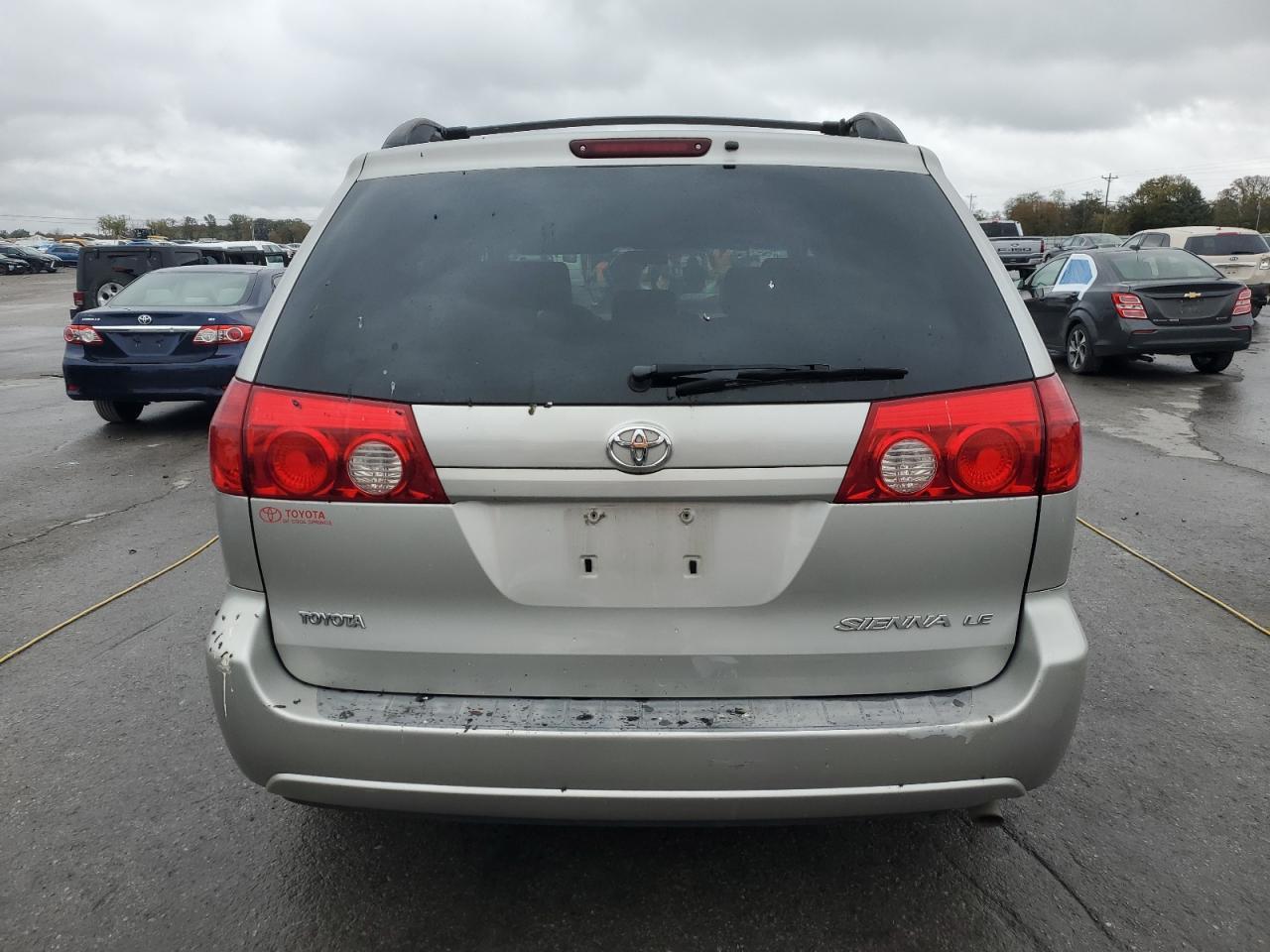 2006 TOYOTA SIENNA