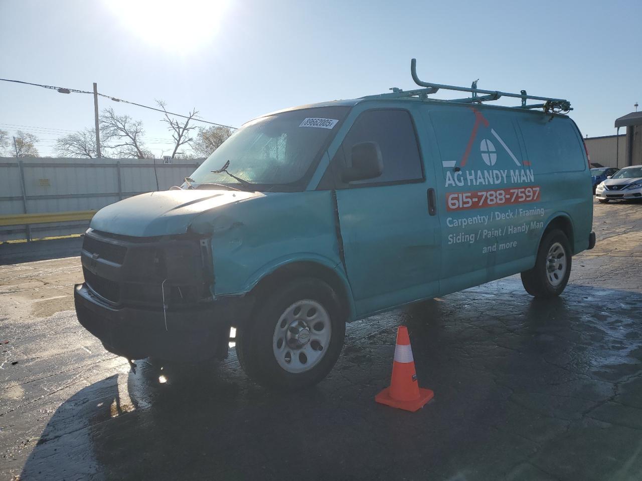 2011 CHEVROLET Express 1500