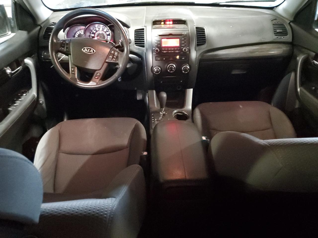 2011 KIA SORENTO