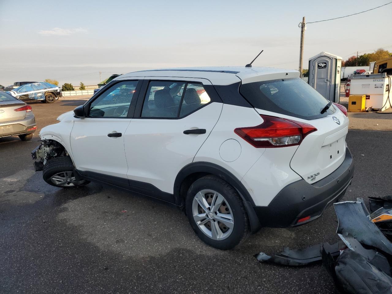 2020 NISSAN KICKS