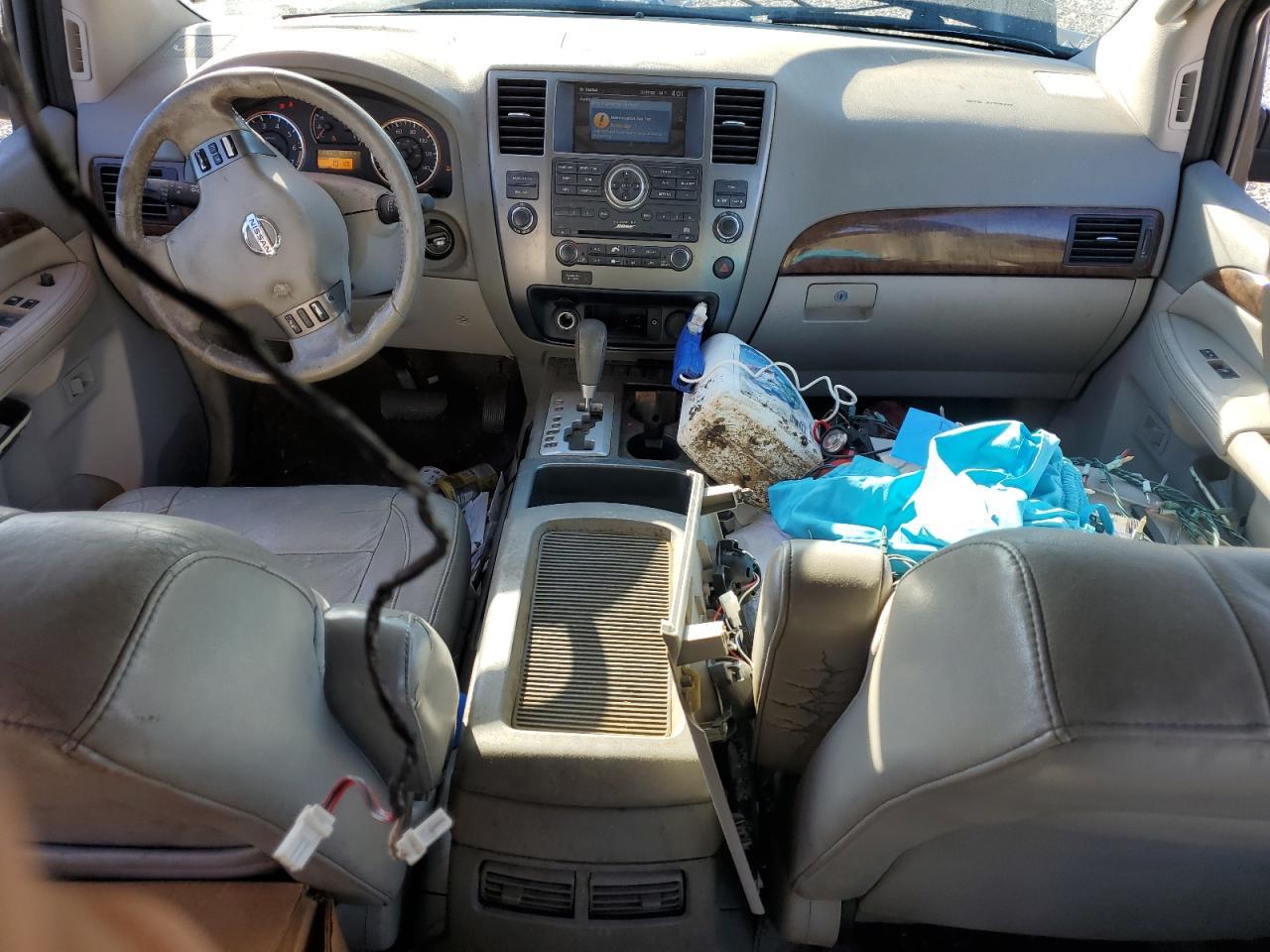 2010 NISSAN Armada