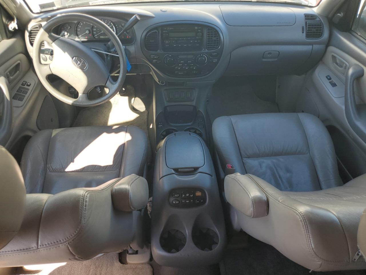 2007 TOYOTA Sequoia