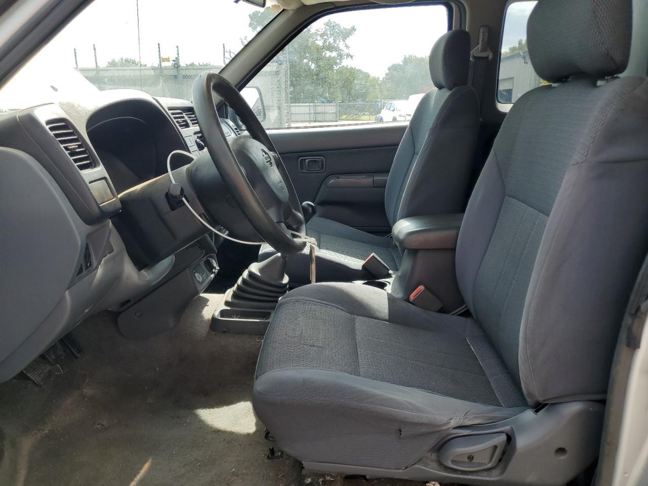 2001 NISSAN Frontier