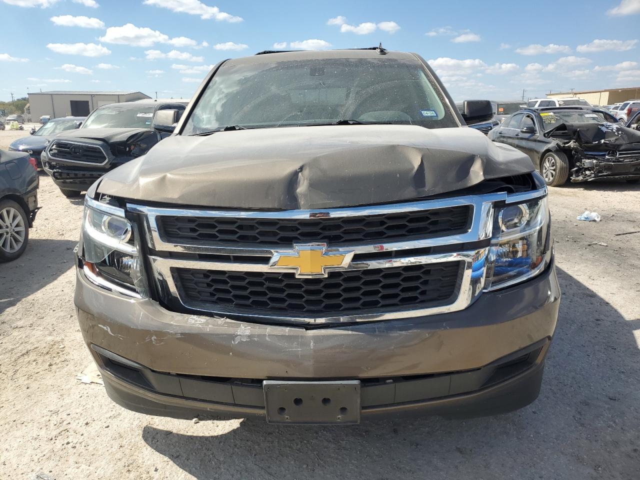 2016 CHEVROLET Tahoe