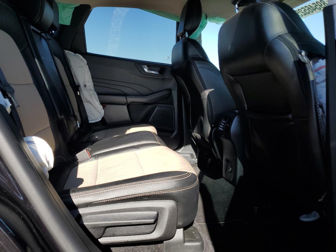2022 FORD ESCAPE