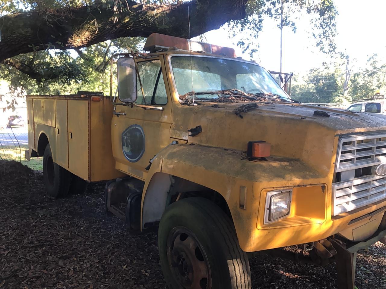 1986 FORD F600
