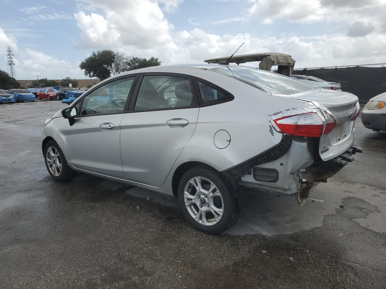 2014 FORD Fiesta