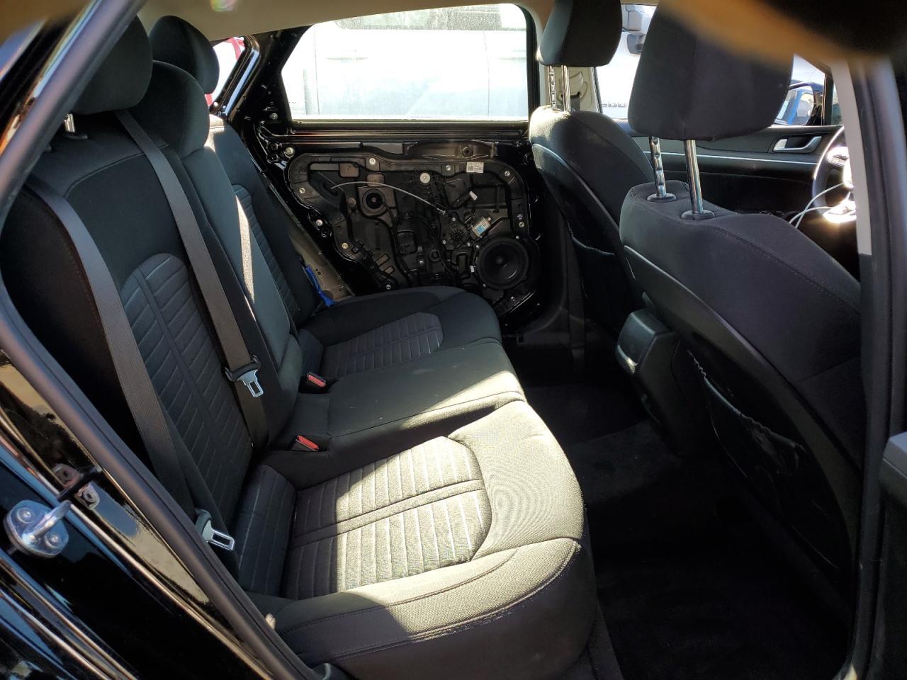 2025 KIA K5