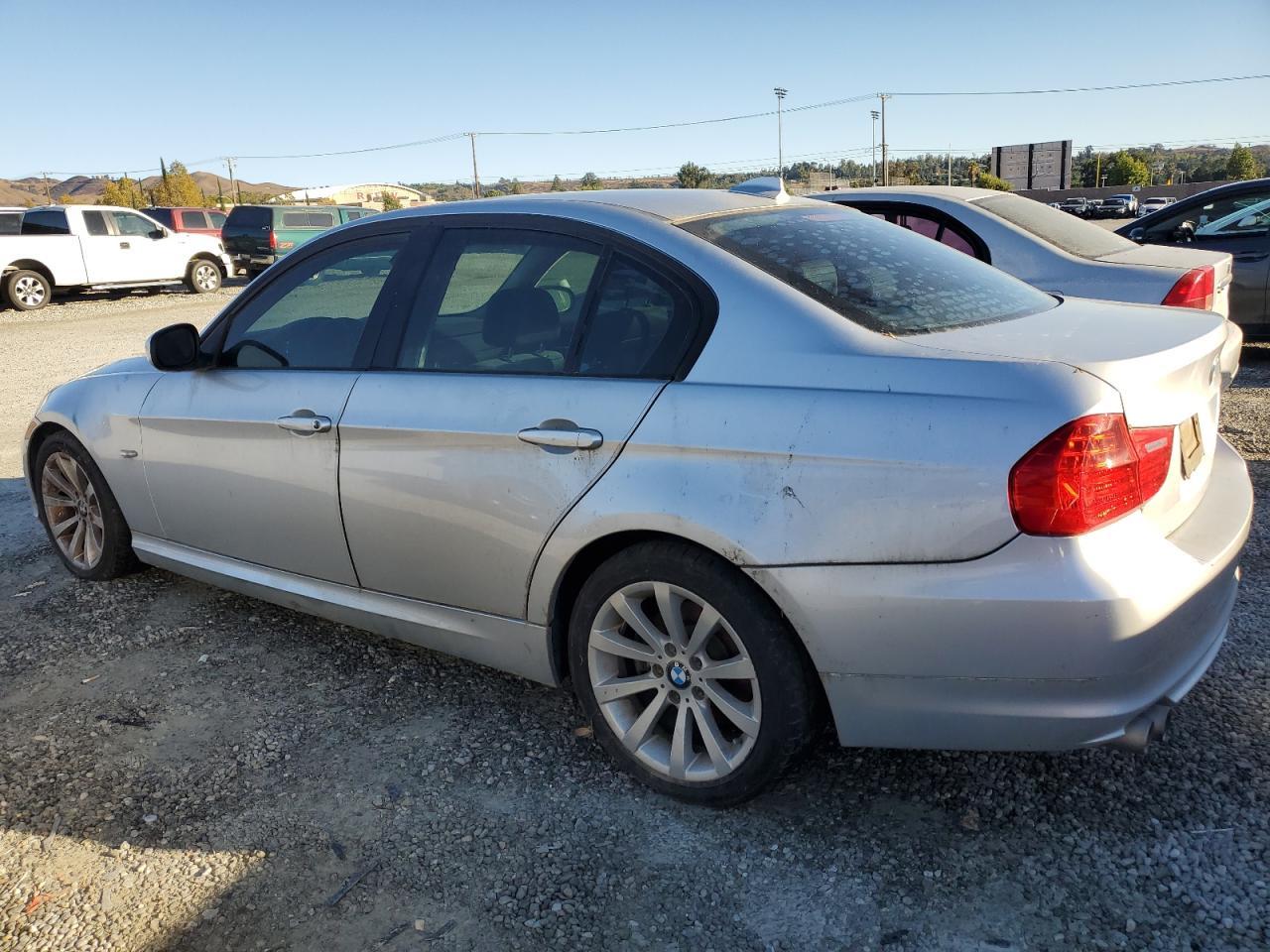 2011 BMW 3 SERIES