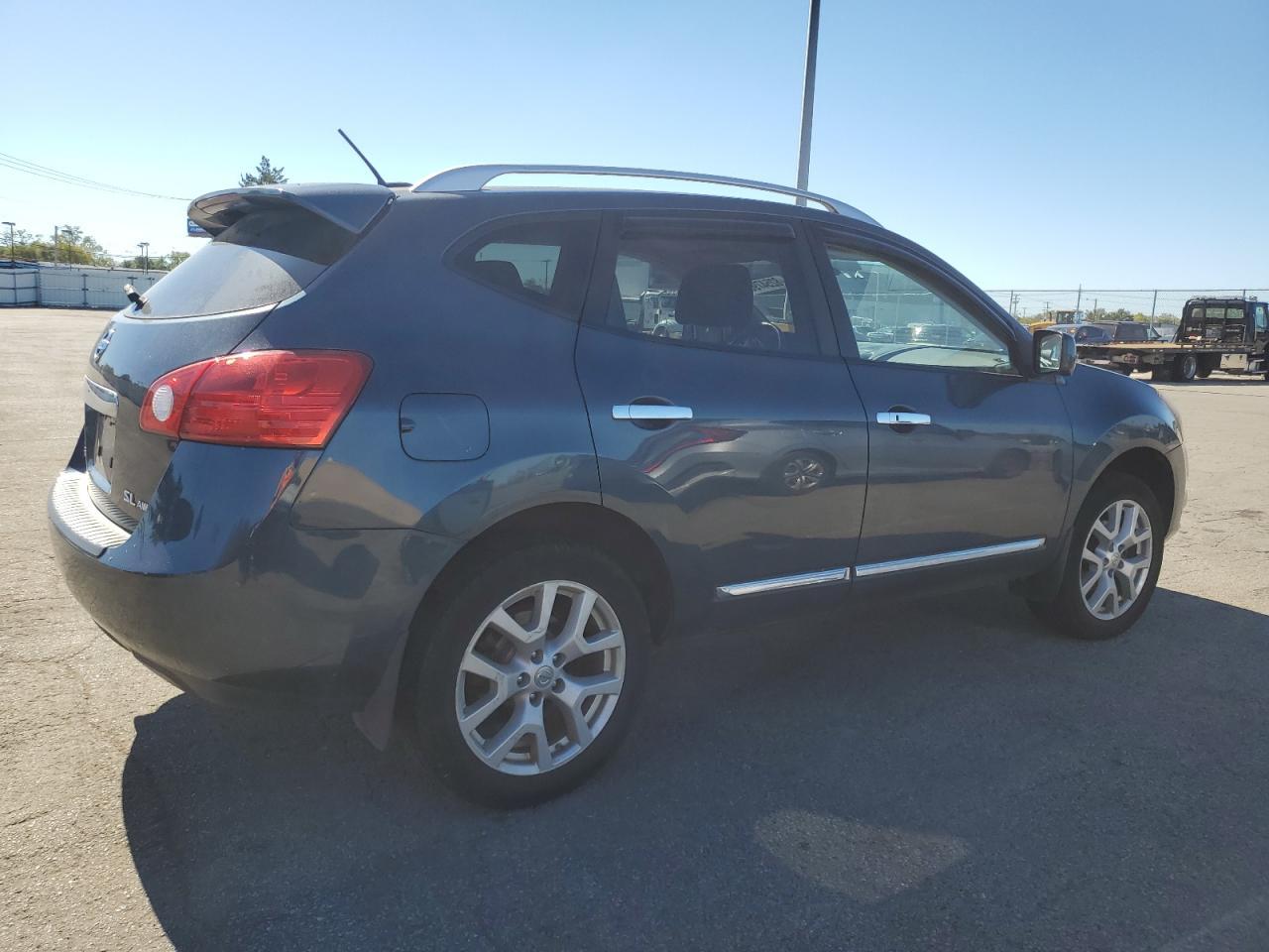 2013 NISSAN Rogue Sport