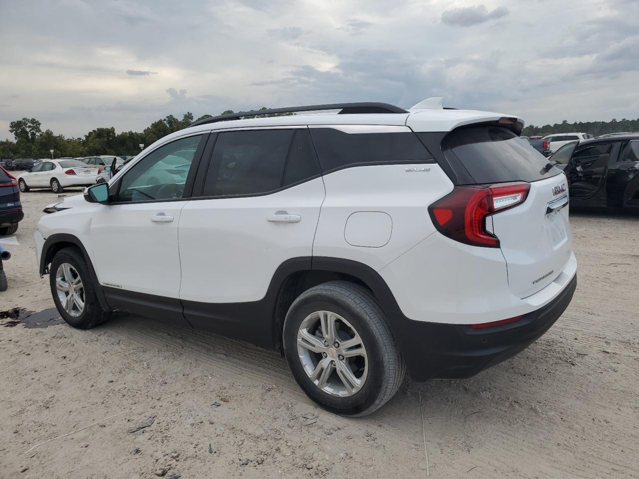 2024 GMC Terrain