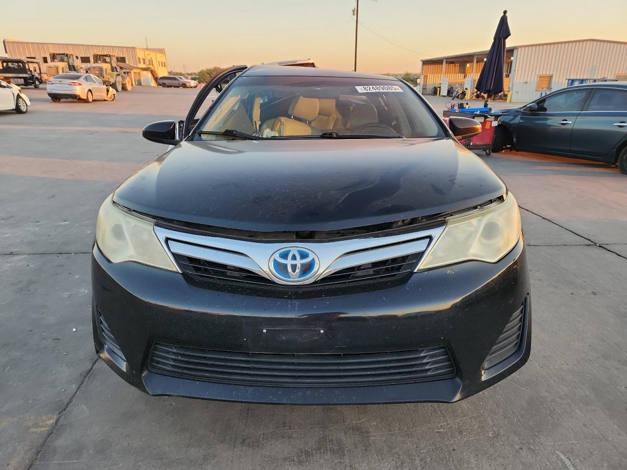 2013 TOYOTA CAMRY
