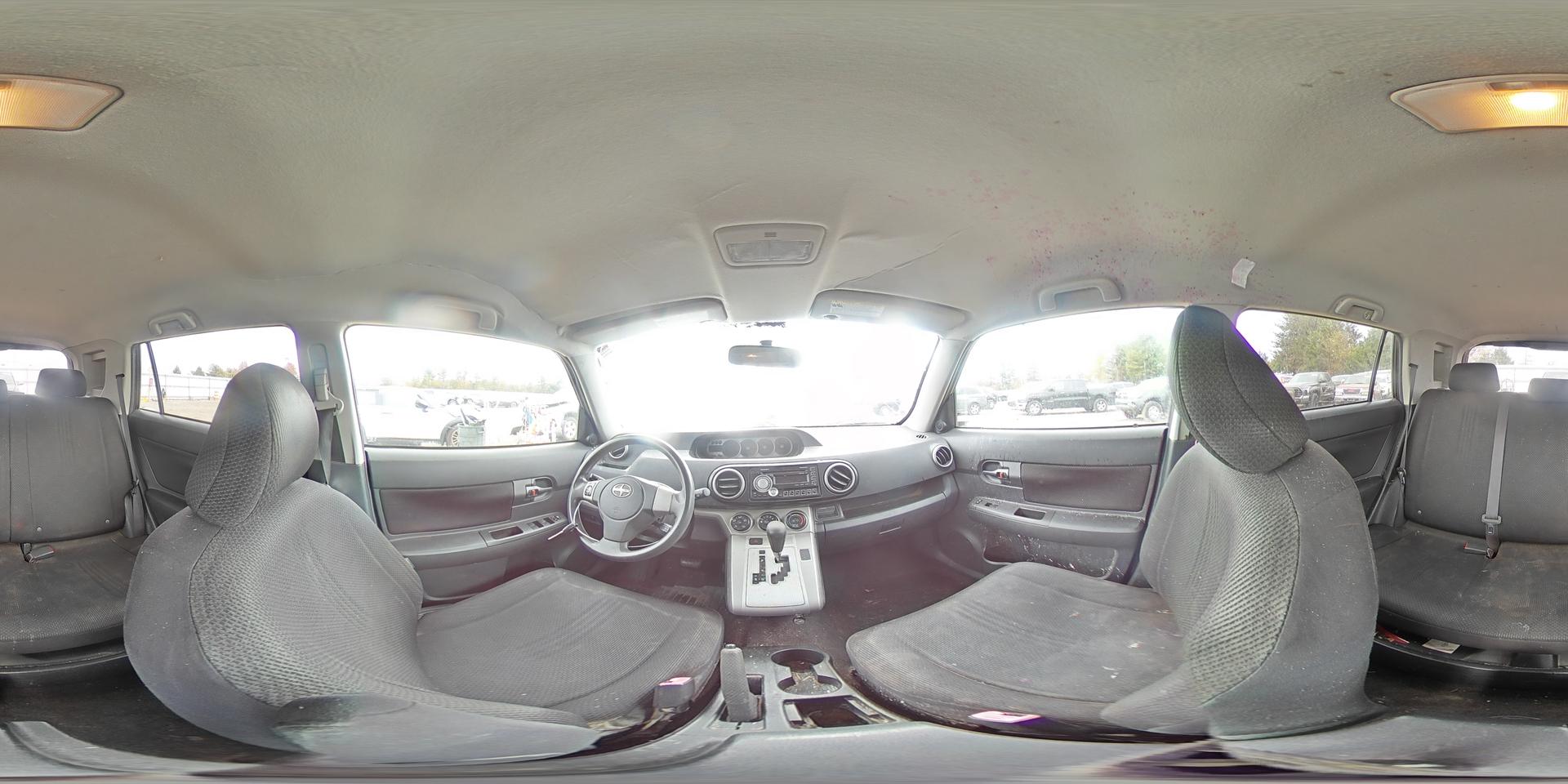 2010 TOYOTA SCION