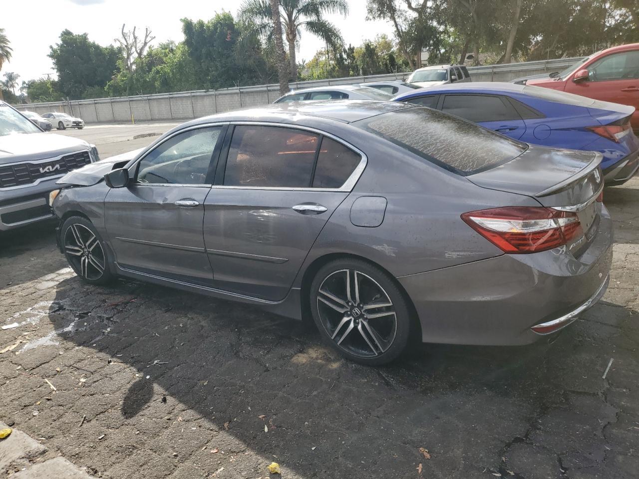 2016 HONDA ACCORD