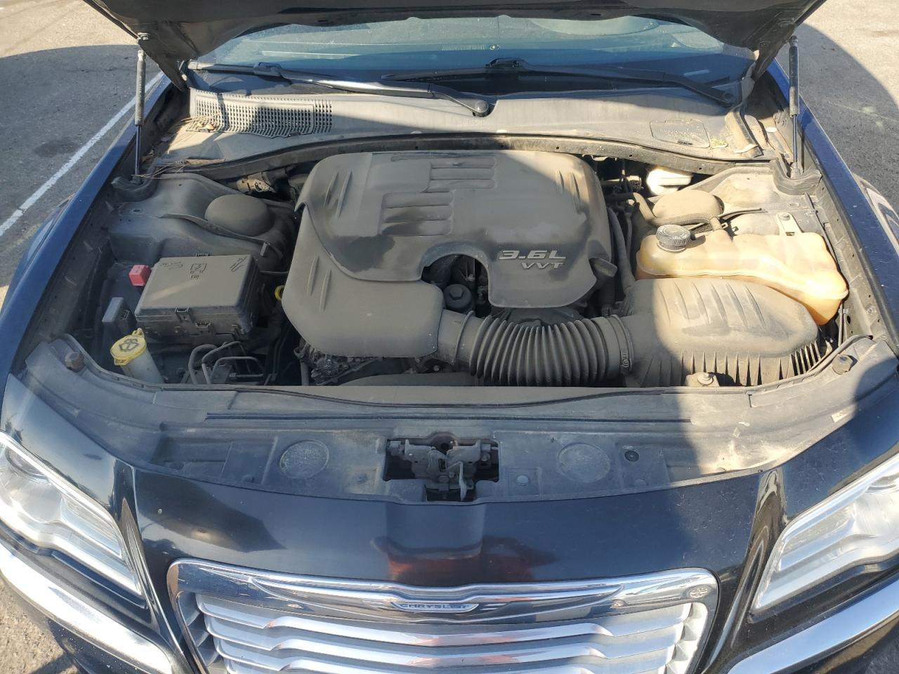 2012 CHRYSLER 300