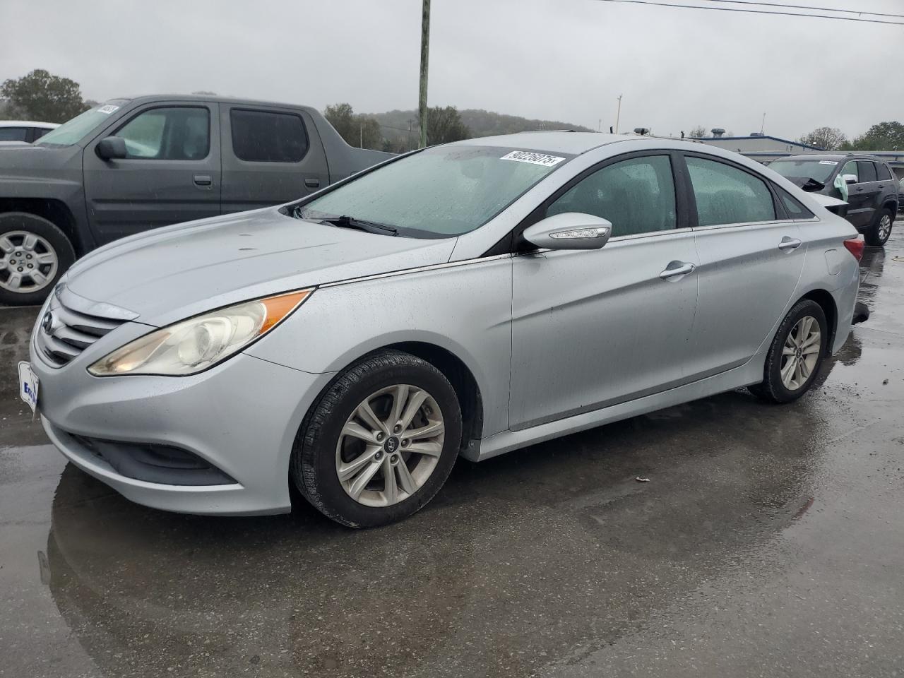 2014 HYUNDAI SONATA