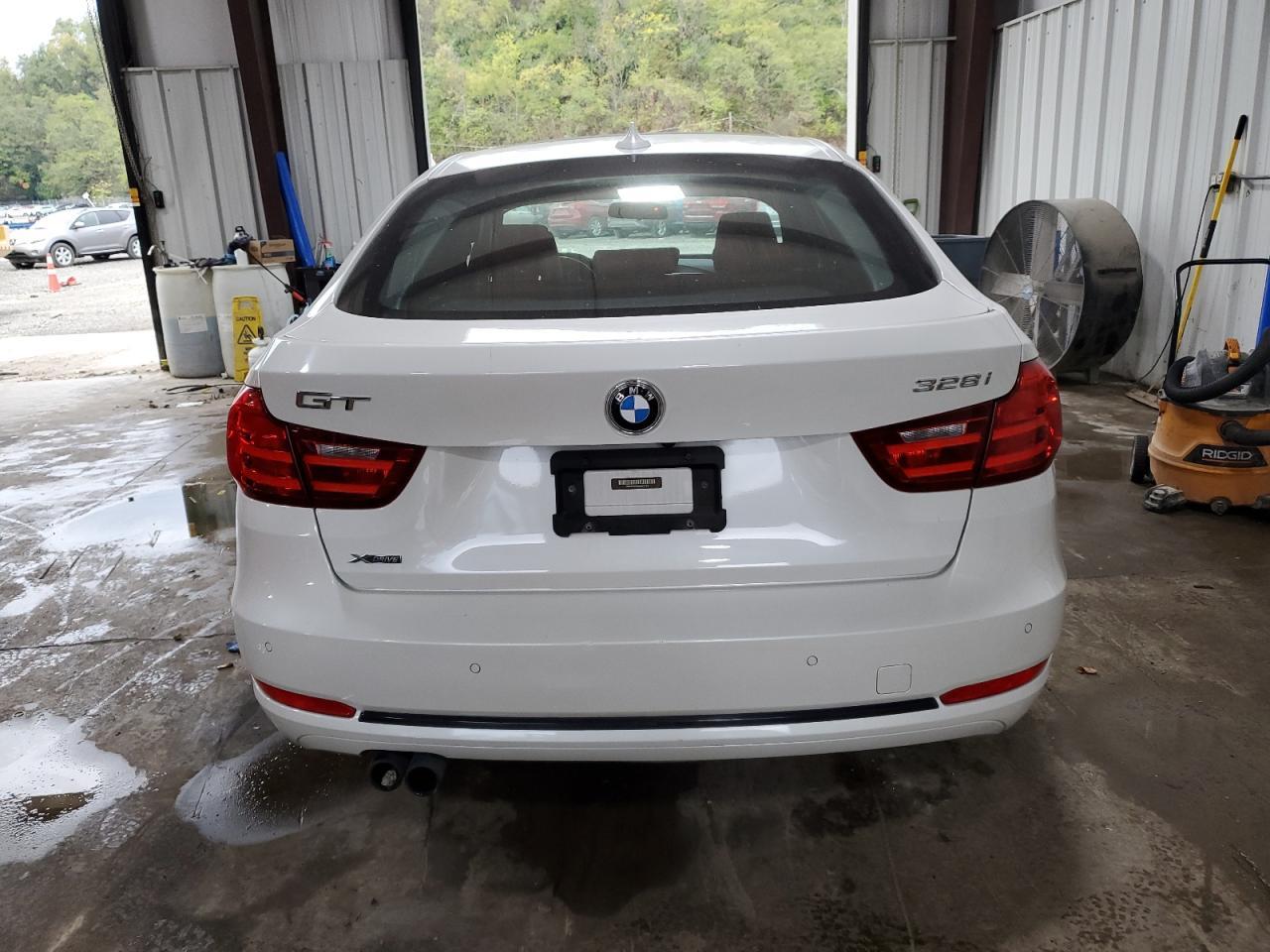 2016 BMW 3 SERIES