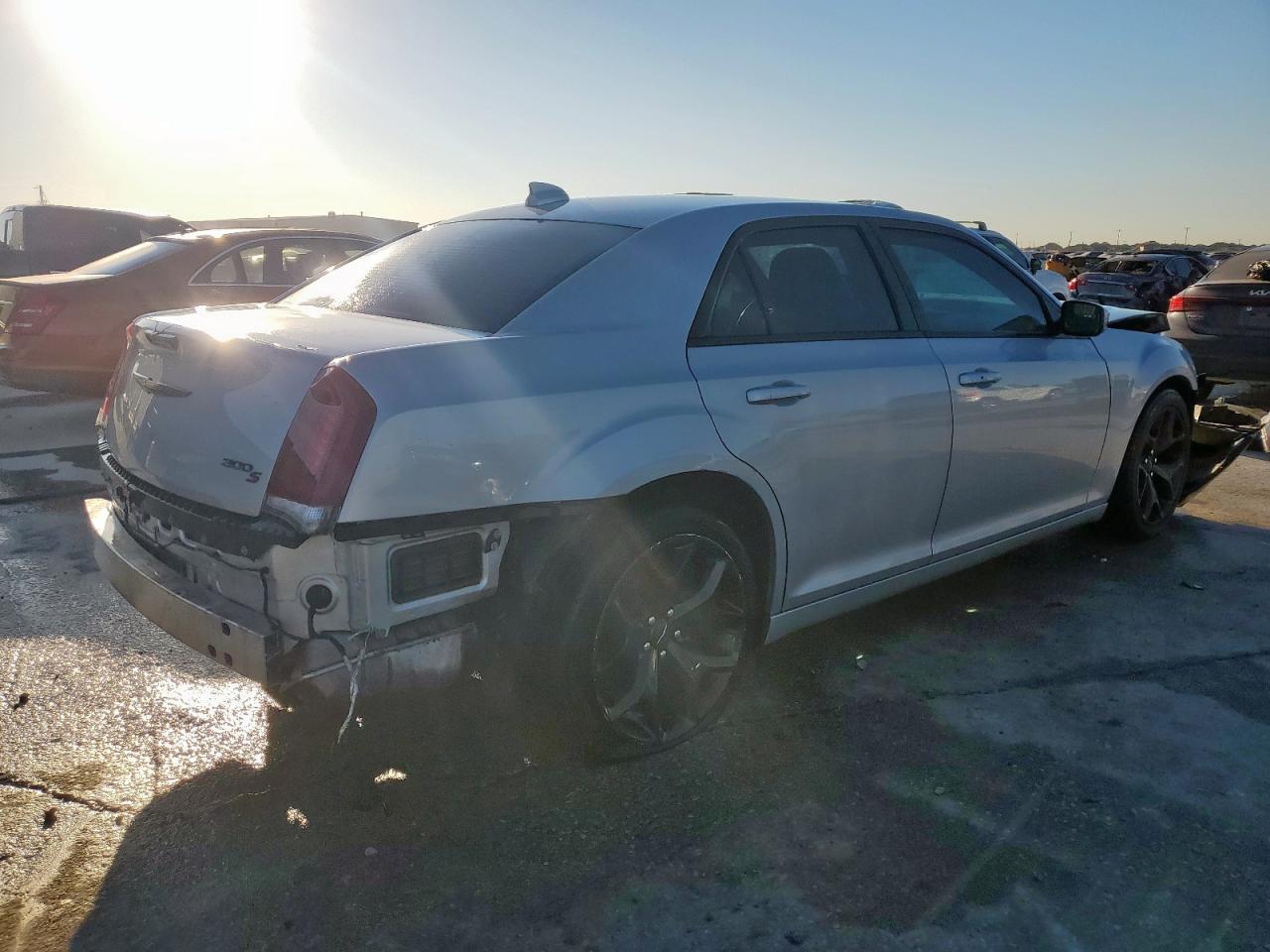 2021 CHRYSLER 300