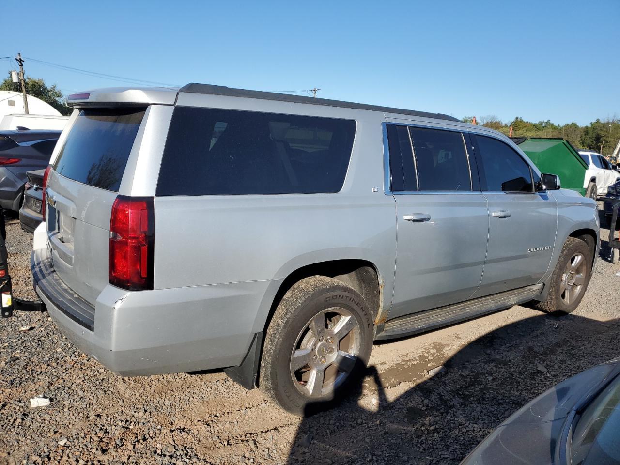 2015 CHEVROLET Suburban